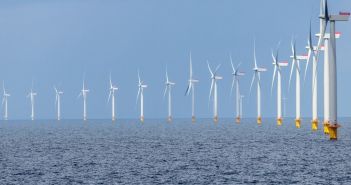 RWE und Masdar kooperieren bei Offshore-Windprojekten in (Foto: AdobeStock - bphoto 203270384)