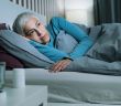 Neue Studie untersucht Wirksamkeit von Elinzanetant bei Schlafstörungen in den (Foto: AdobeStock - Microgen 338723545)