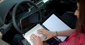 Außendienst effizient steuern: So optimieren Unternehmen Einsatzplanung und Serviceprozesse (Foto: AdobeStock - Bernd Leitner - 25565409)