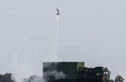 Rheinmetall startet erfolgreich neue FV-014-Loitering-Munition vom HX-Lkw in (Foto: Rheinmetall AG)